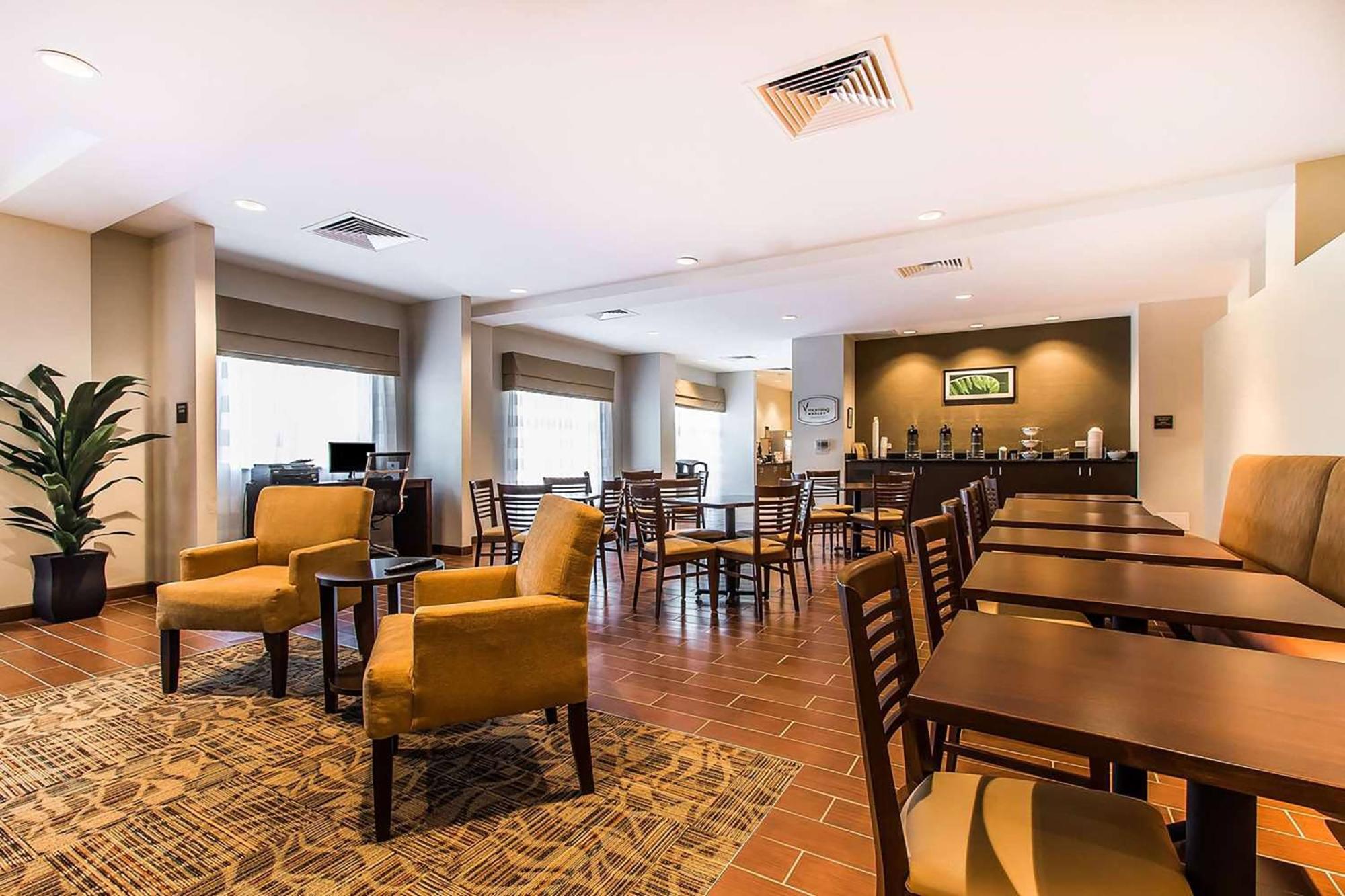 Wingate By Wyndham Jonesboro Hodge Hotel Bagian luar foto