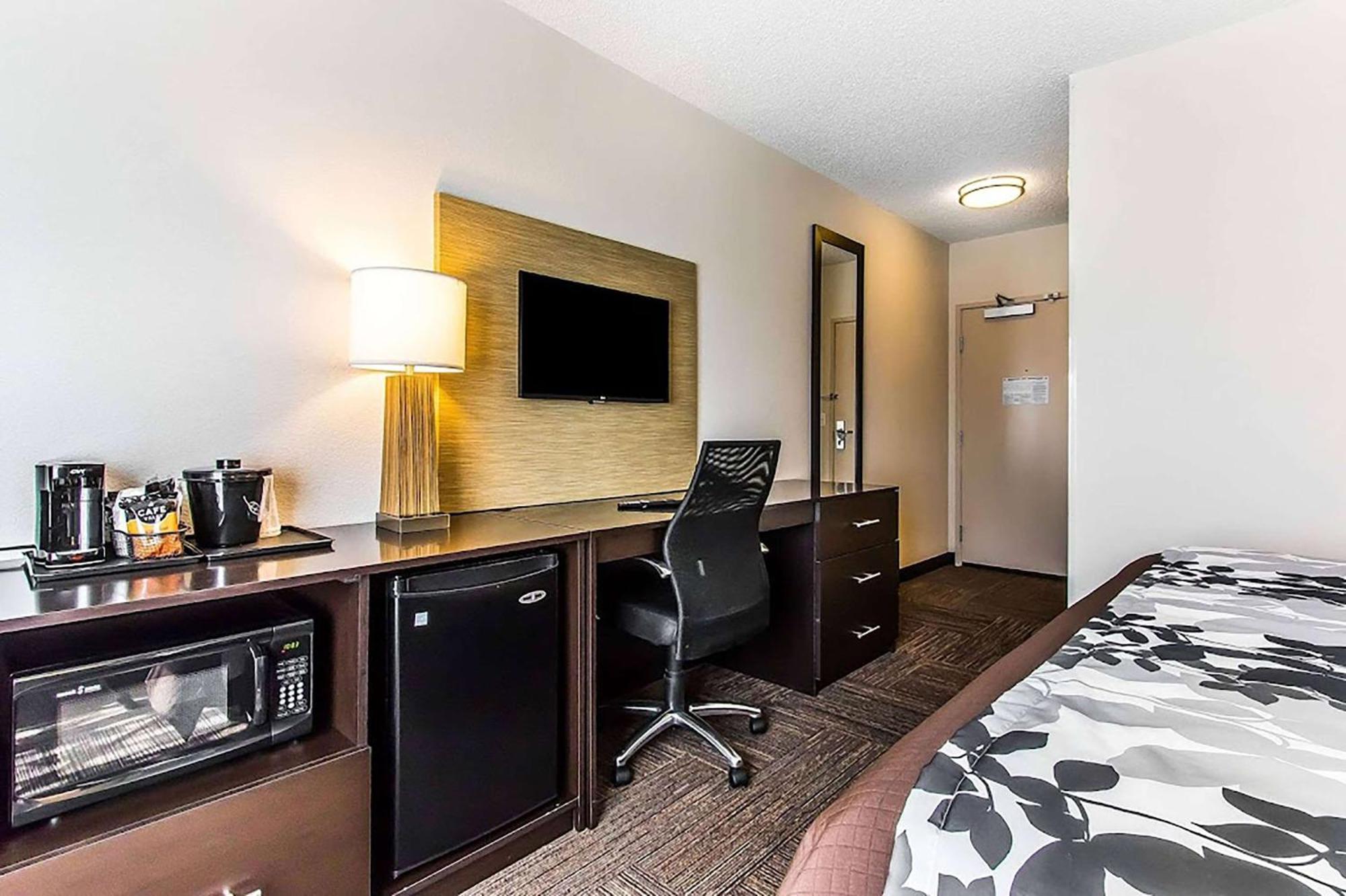 Wingate By Wyndham Jonesboro Hodge Hotel Bagian luar foto
